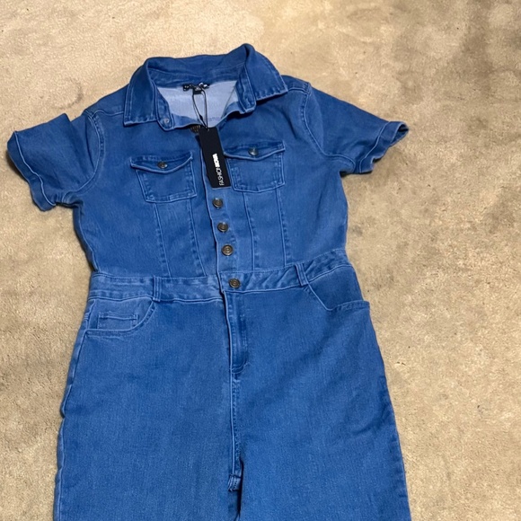 NEW Medium Wash Stretch Denim Jumpsuit - Picture 1 of 8